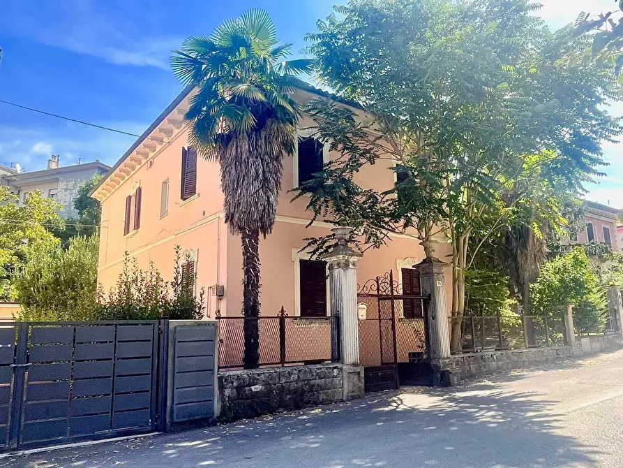 Immagine 2 di Appartamento in vendita  in VIA CAPPUCCINI a Fabriano