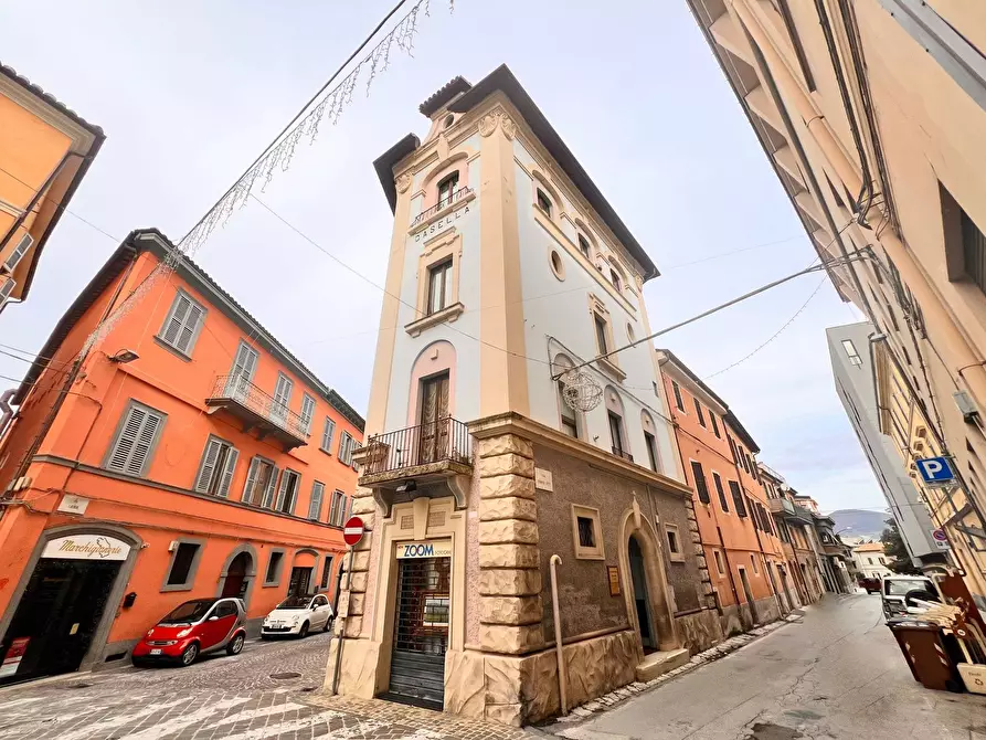 Immagine 3 di Ufficio in vendita  in VIA TOTI a Fabriano