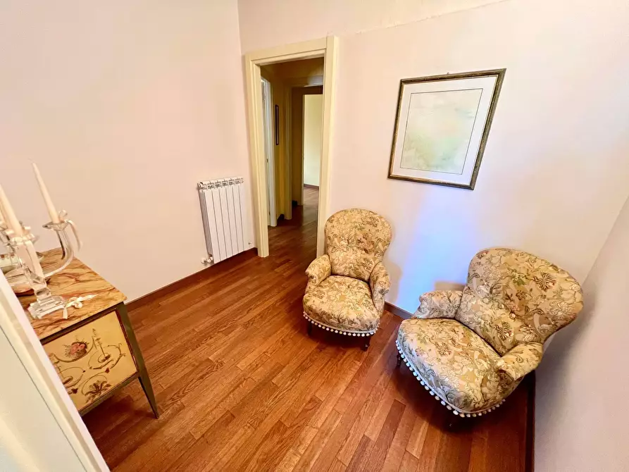 Immagine 7 di Ufficio in vendita  in VIA TOTI a Fabriano