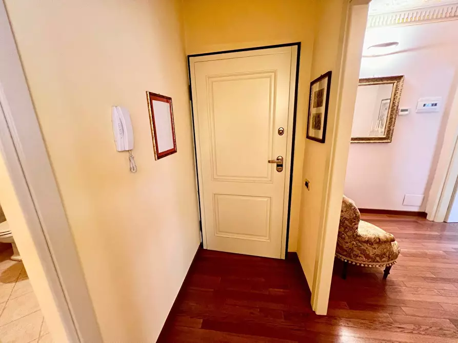 Immagine 21 di Ufficio in vendita  in VIA TOTI a Fabriano