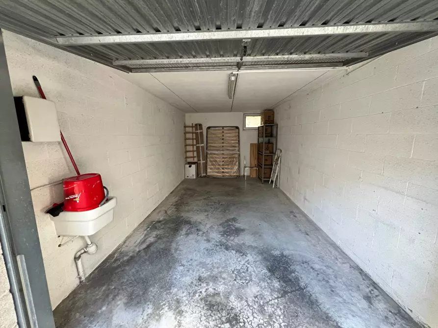 Immagine 33 di Attico in vendita  in via carlo urbani a Fabriano