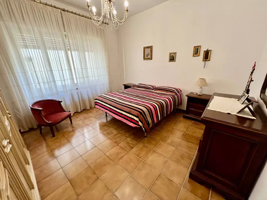 Immagine 15 di Appartamento in vendita  in Corso della Repubblica 15 a Fabriano