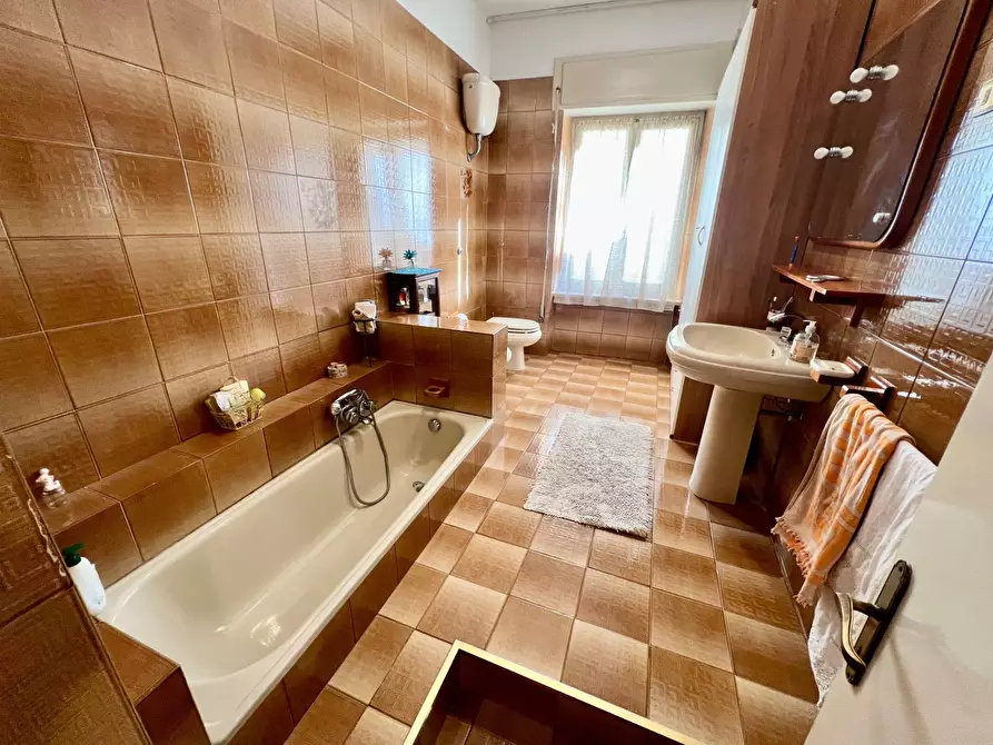 Immagine 23 di Appartamento in vendita  in Corso della Repubblica 15 a Fabriano