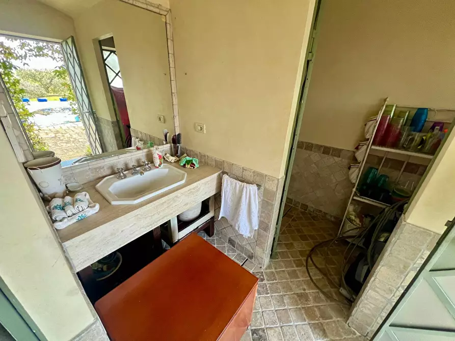 Immagine 18 di Villa in vendita  in VIA DEI CAPPUCCINI 123 a Fabriano
