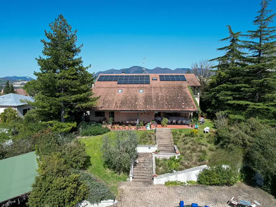 Immagine 33 di Villa in vendita  in VIA DEI CAPPUCCINI 123 a Fabriano