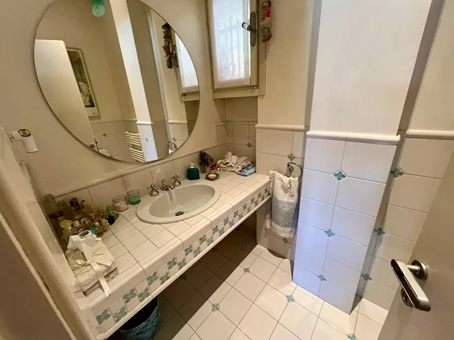 Immagine 44 di Villa in vendita  in VIA DEI CAPPUCCINI 123 a Fabriano
