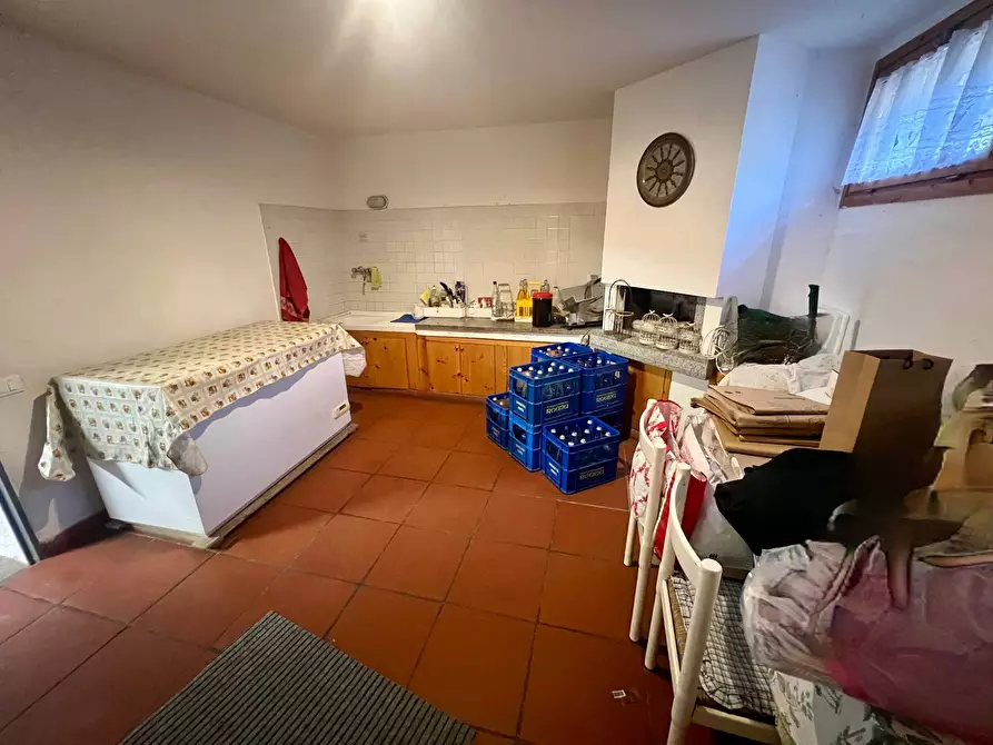Immagine 122 di Villa in vendita  in VIA DEI CAPPUCCINI 123 a Fabriano