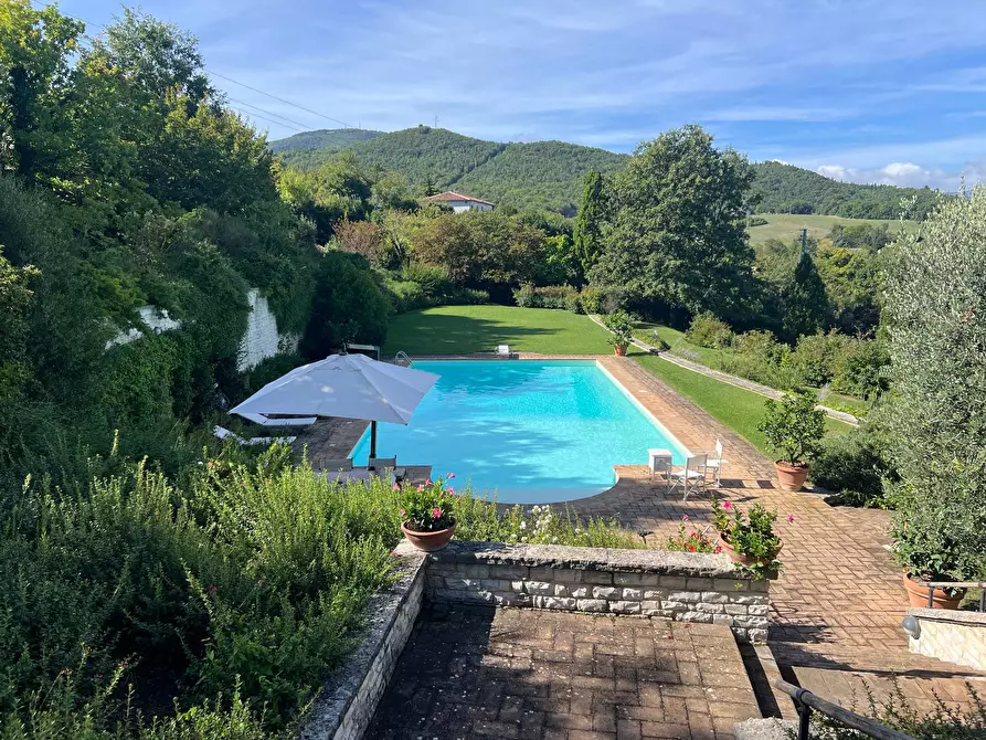 Immagine 4 di Villa in vendita  in VIA DEI CAPPUCCINI 123 a Fabriano