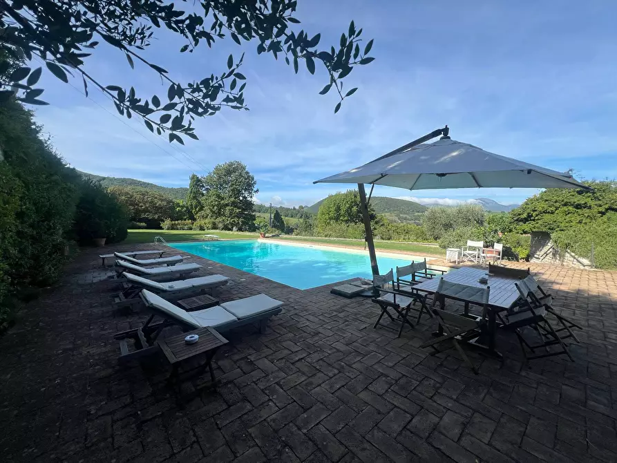 Immagine 9 di Villa in vendita  in VIA DEI CAPPUCCINI 123 a Fabriano