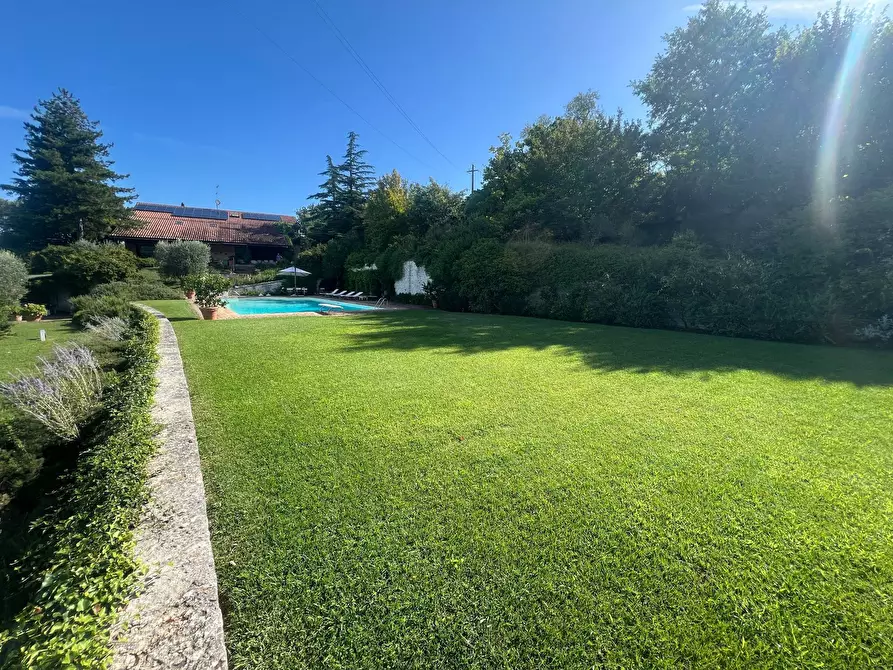 Immagine 13 di Villa in vendita  in VIA DEI CAPPUCCINI 123 a Fabriano