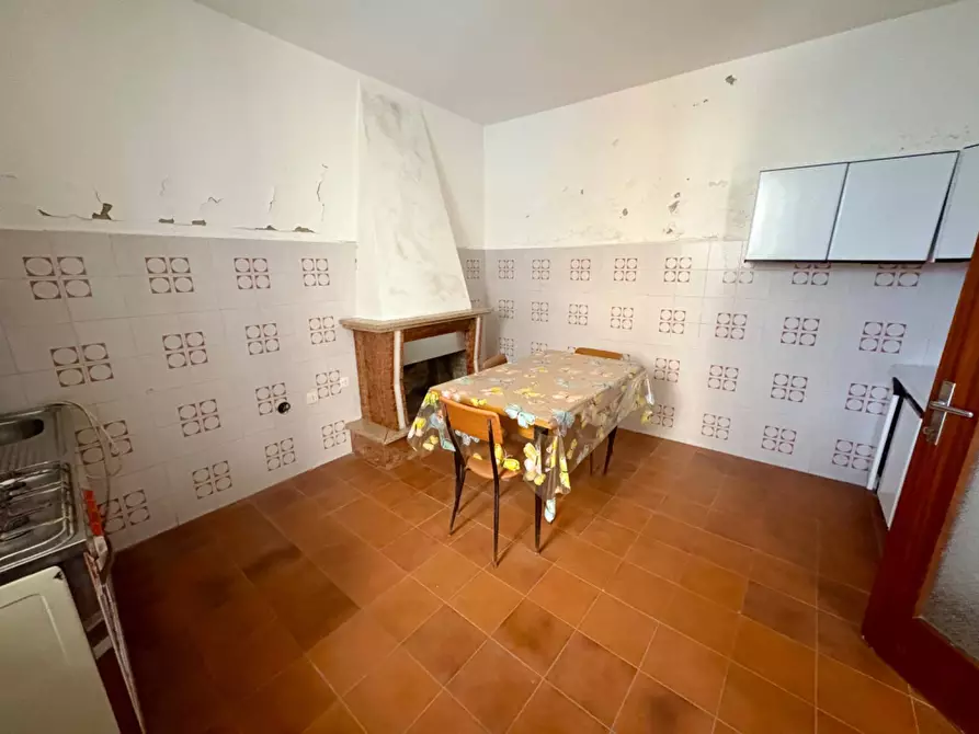 Immagine 7 di Casa indipendente in vendita  in I VICOLO DEL PIANO 15 a Fabriano
