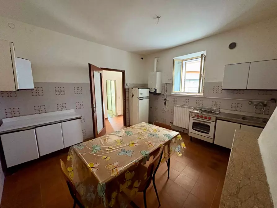 Immagine 9 di Casa indipendente in vendita  in I VICOLO DEL PIANO 15 a Fabriano