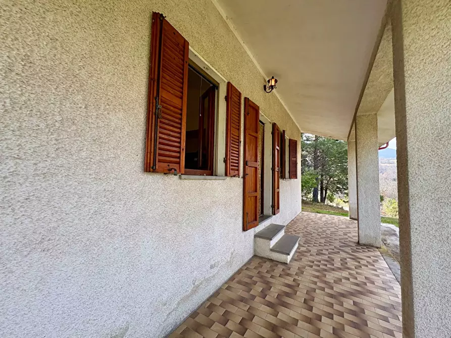 Immagine 9 di Casa indipendente in vendita  in FRAZIONE PRECICCHIE a Fabriano