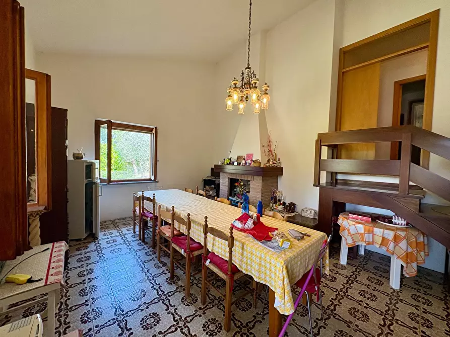 Immagine 10 di Casa indipendente in vendita  in FRAZIONE PRECICCHIE a Fabriano