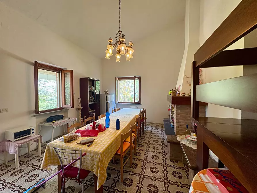 Immagine 12 di Casa indipendente in vendita  in FRAZIONE PRECICCHIE a Fabriano