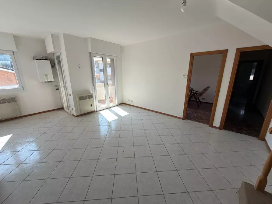 Immagine 9 di Attico in vendita  in via martiri della libertà 52 a Fabriano