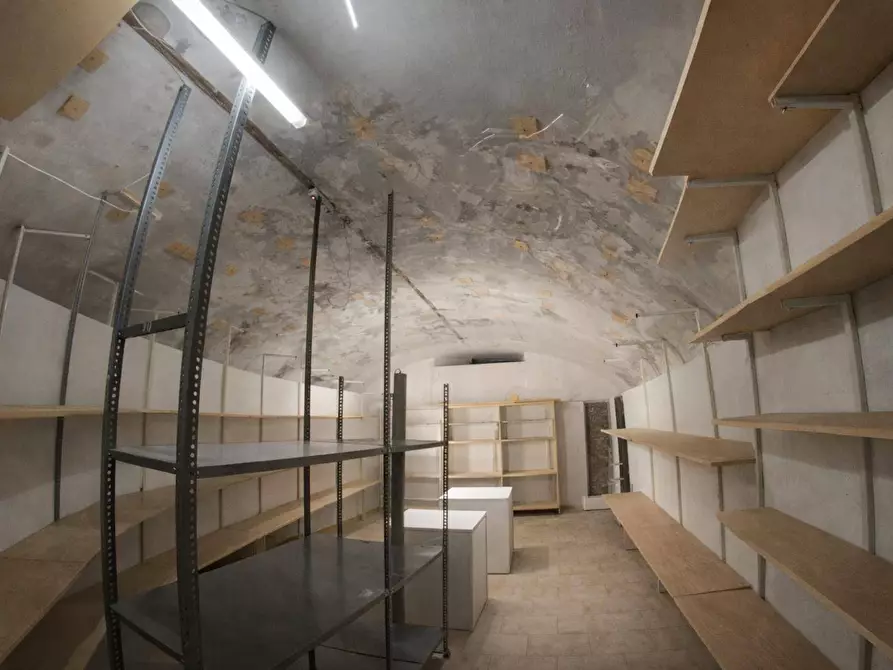 Immagine 9 di Locale commerciale in affitto  in CORSO DELLA REPUBBLICA 34 a Fabriano