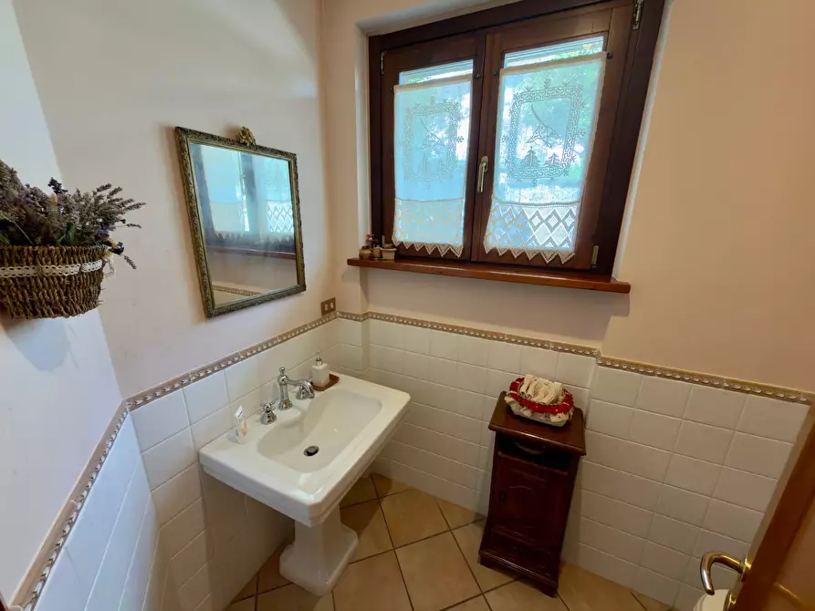 Immagine 32 di Multiproprietà in vendita  in MARISCHIO VIA FONTENUOVA a Fabriano