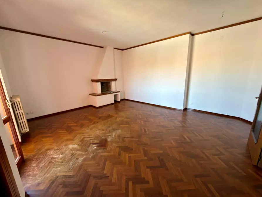 Immagine 7 di Appartamento in vendita  in VIA FILIPPO TURATI 23 a Fabriano