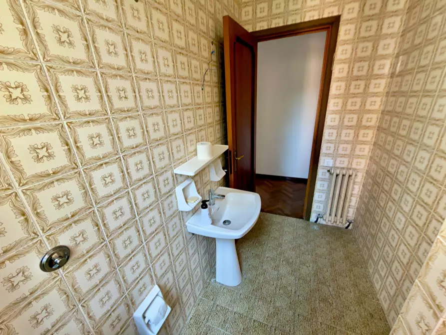 Immagine 35 di Appartamento in vendita  in VIA FILIPPO TURATI 23 a Fabriano