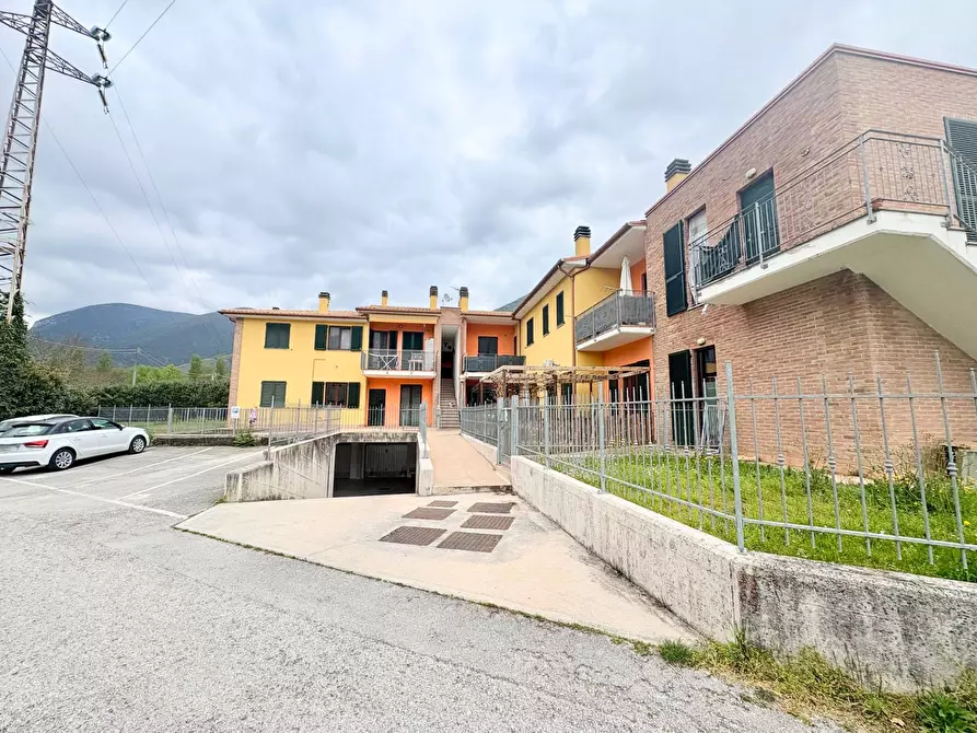 Immagine 3 di Appartamento in vendita  in BORGO TUFICO 26 a Fabriano