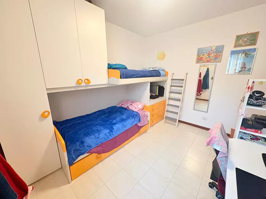 Immagine 15 di Appartamento in vendita  in BORGO TUFICO 26 a Fabriano