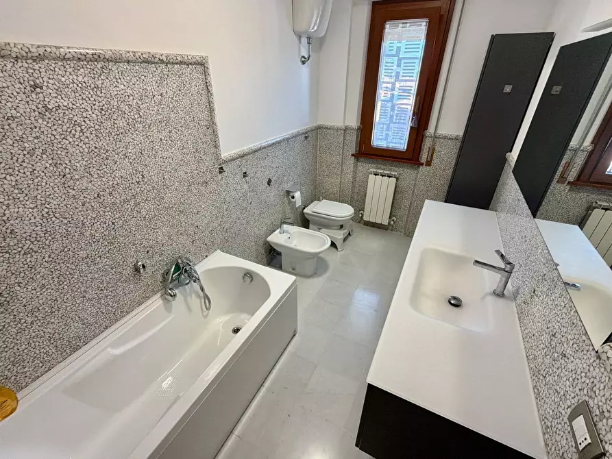 Immagine 36 di Appartamento in vendita  in VIA DON DAVID BERRETTINI 65 a Fabriano