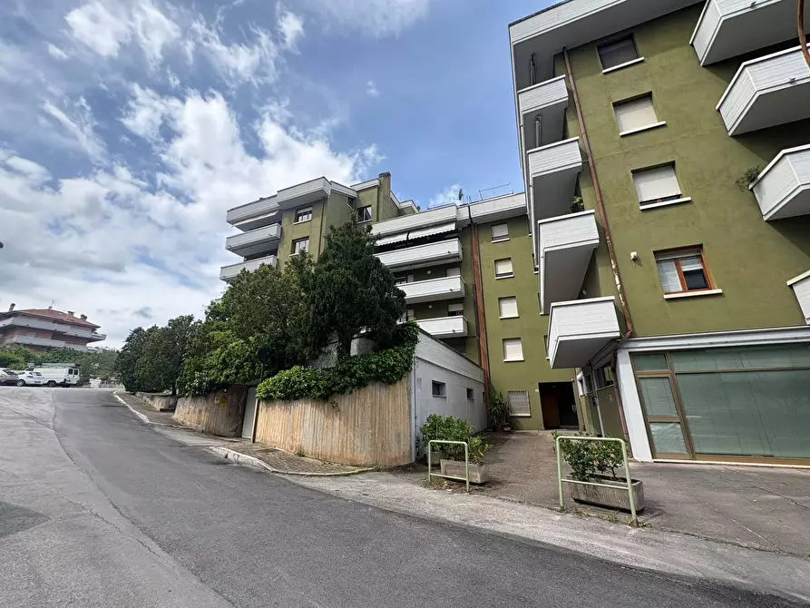 Immagine 3 di Appartamento in vendita  in VIA DON DAVID BERRETTINI 65 a Fabriano