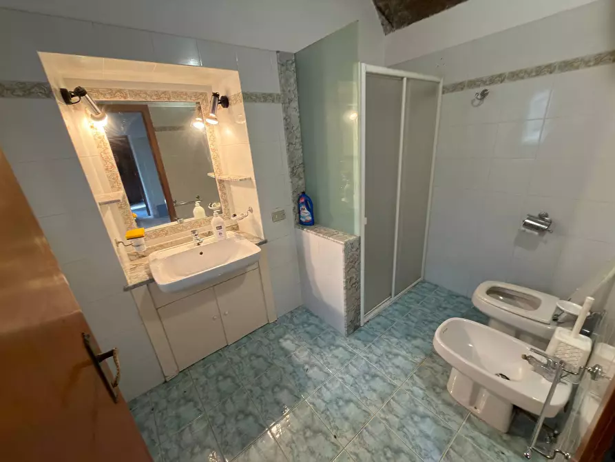 Immagine 42 di Villa in vendita  in CONTRADA PIANIBIANCHI 44 a Tolentino