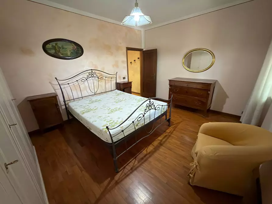 Immagine 29 di Villa in vendita  in CONTRADA PIANIBIANCHI 44 a Tolentino