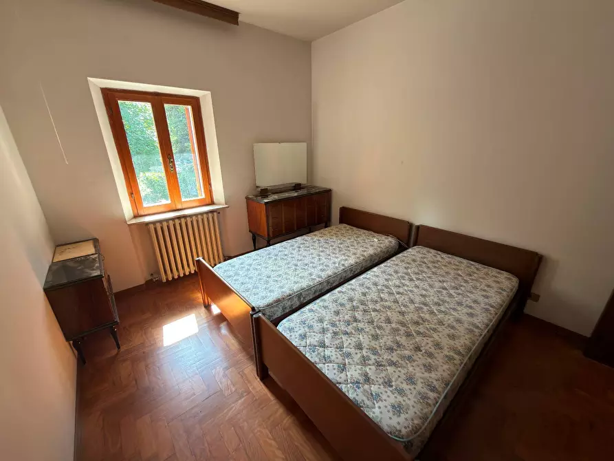 Immagine 35 di Villa in vendita  in CONTRADA PIANIBIANCHI 44 a Tolentino