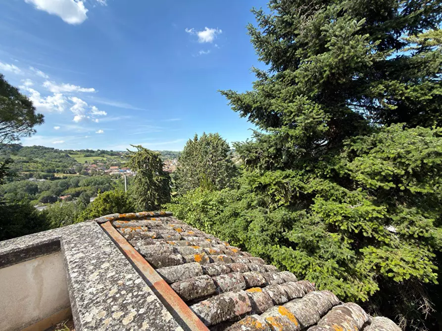 Immagine 53 di Villa in vendita  in CONTRADA PIANIBIANCHI 44 a Tolentino