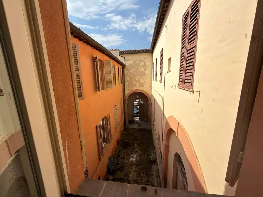 Immagine 11 di Appartamento in vendita  in Piazza Benedetto Cairoli 21/B a Fabriano