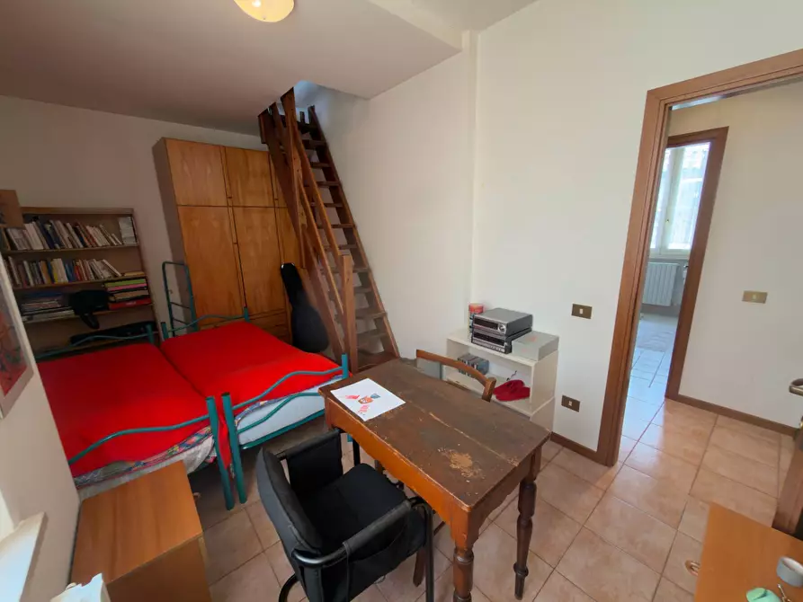 Immagine 20 di Appartamento in vendita  in Piazza Benedetto Cairoli 21/B a Fabriano