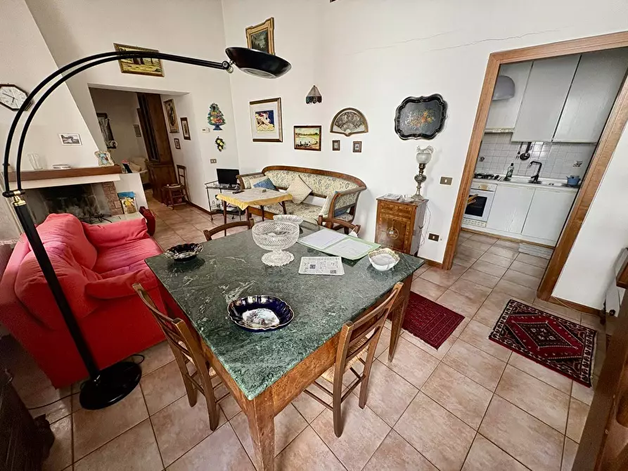 Immagine 12 di Appartamento in vendita  in Piazza Benedetto Cairoli 21/B a Fabriano