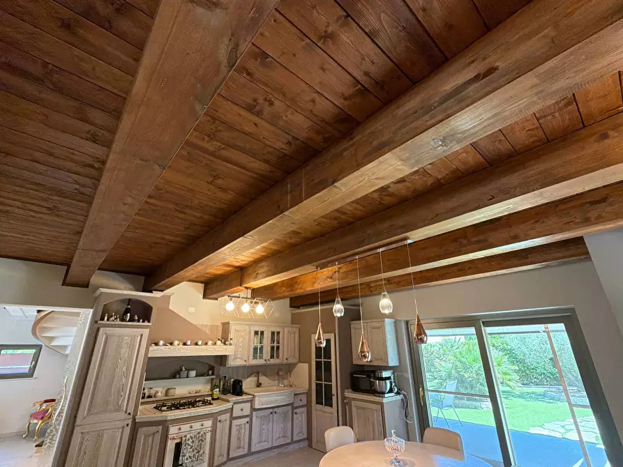 Immagine 27 di Villa in vendita  in BORGO TUFICO a Fabriano