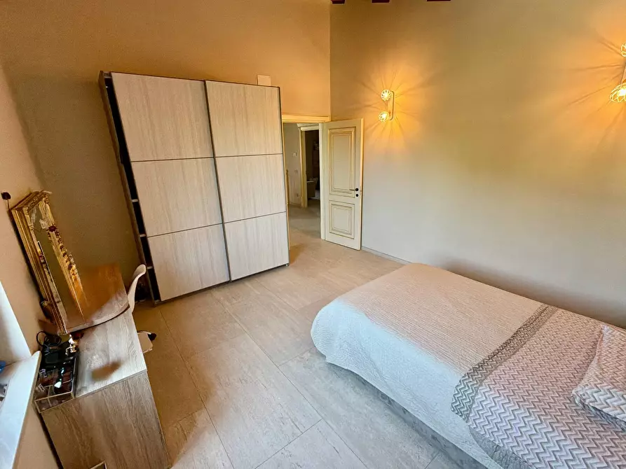 Immagine 49 di Villa in vendita  in BORGO TUFICO a Fabriano