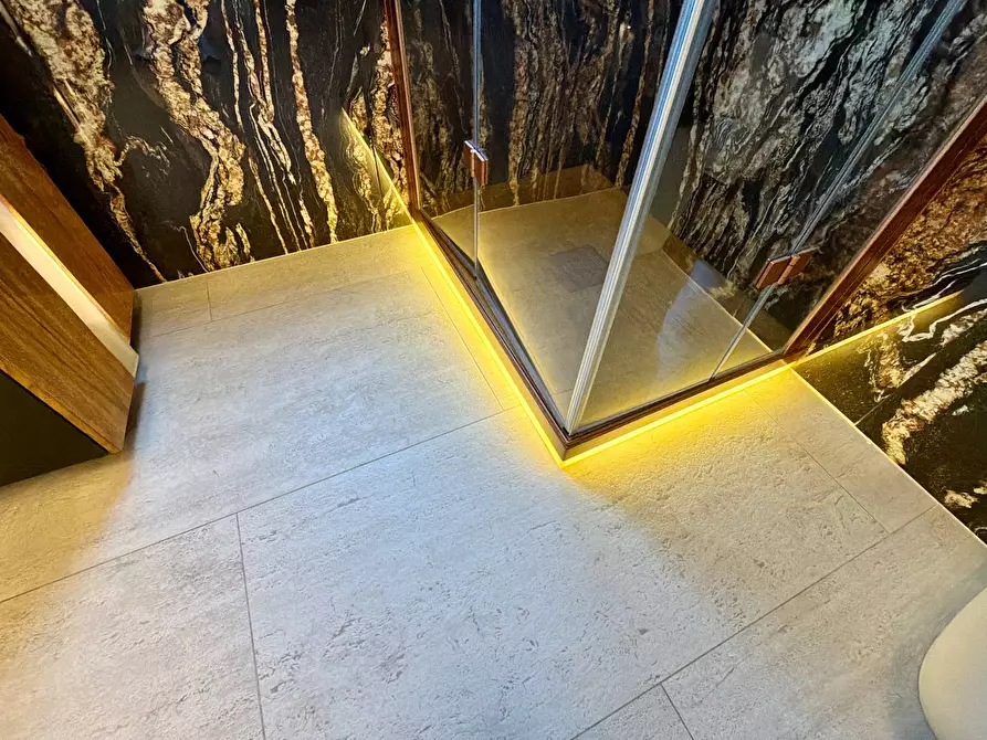 Immagine 64 di Villa in vendita  in BORGO TUFICO a Fabriano