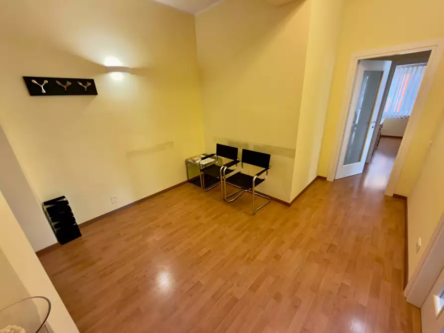 Immagine 5 di Appartamento in vendita  in Viale Zonghi 23 a Fabriano
