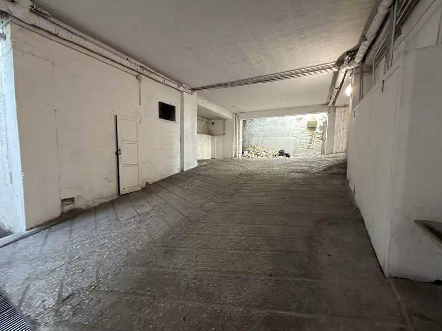 Immagine 33 di Appartamento in vendita  in Viale Zonghi 23 a Fabriano