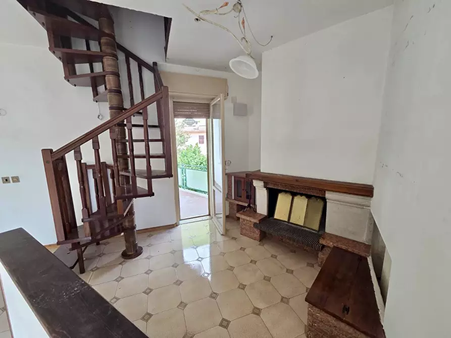Immagine 4 di Casa indipendente in vendita  in via Poggio San Romualdo 8 a Fabriano