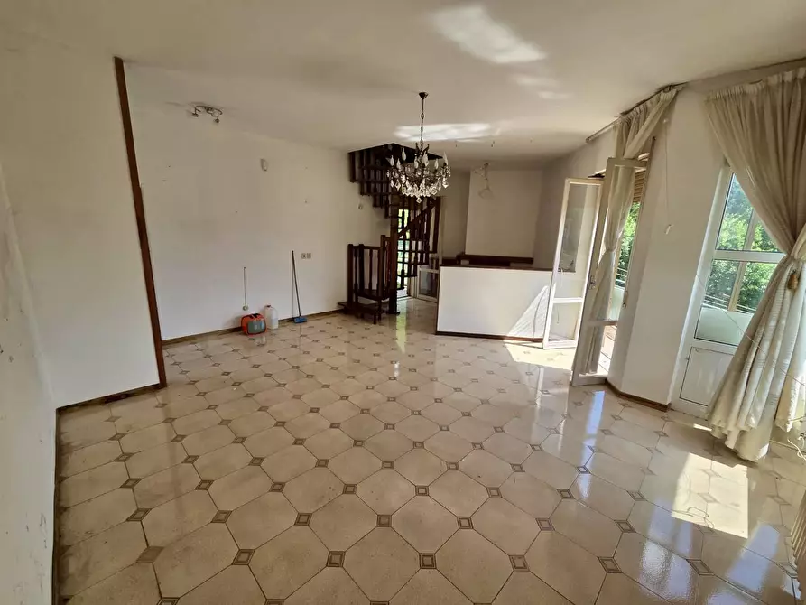 Immagine 3 di Casa indipendente in vendita  in via Poggio San Romualdo 8 a Fabriano