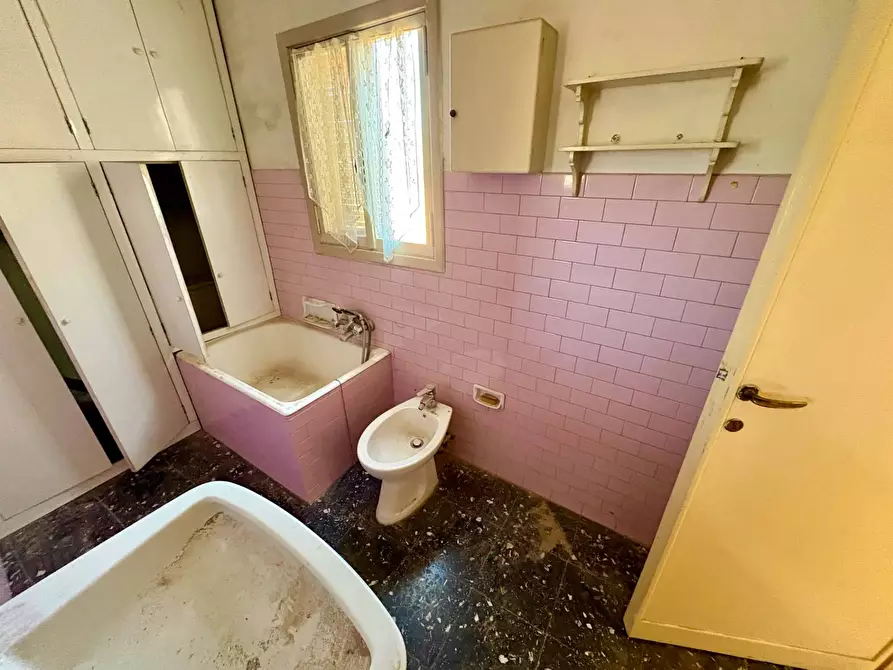 Immagine 31 di Appartamento in vendita  in VIA ROMA 4 a Cerreto D'esi