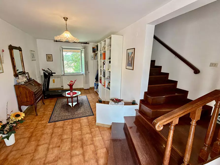 Immagine 4 di Villa in vendita  in Via Montesecco 3 a Jesi