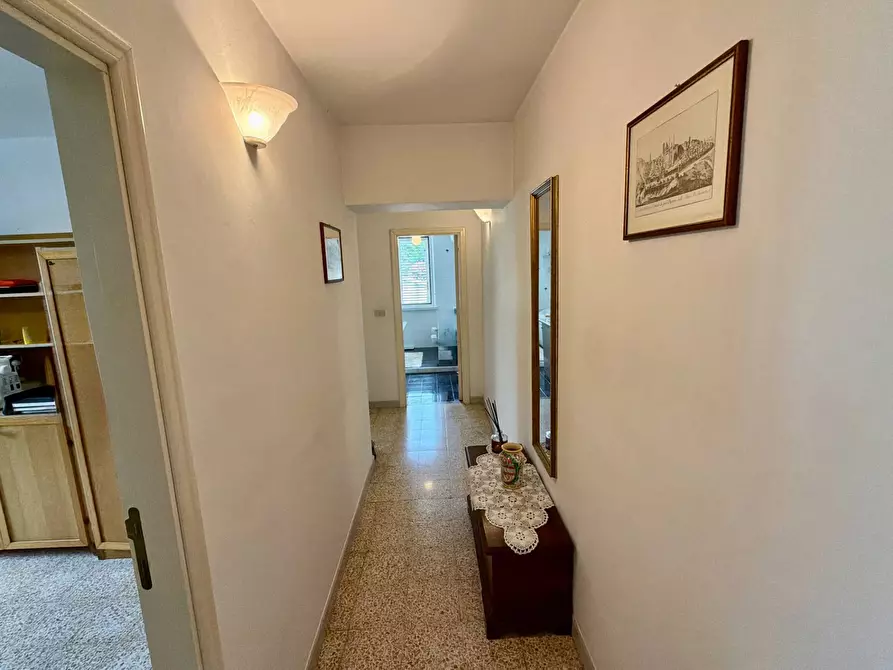 Immagine 17 di Villa in vendita  in Via Montesecco 3 a Jesi