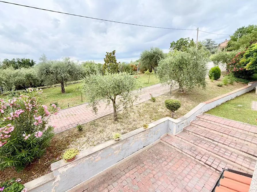 Immagine 36 di Villa in vendita  in Via Montesecco 3 a Jesi