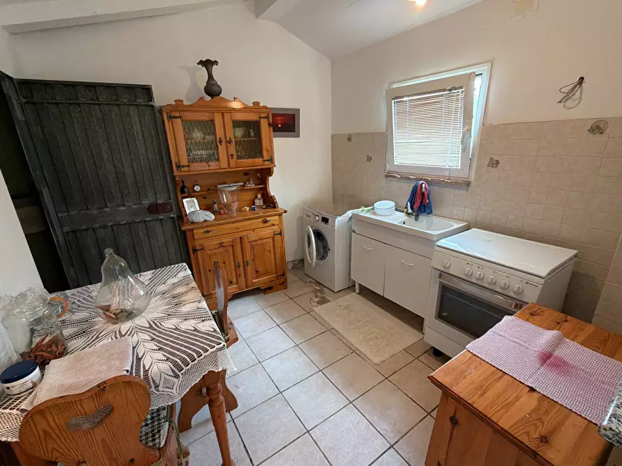 Immagine 49 di Villa in vendita  in Via Montesecco 3 a Jesi
