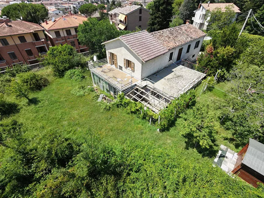 Immagine 9 di Villa in vendita  in VIA LA SPINA 91 a Fabriano