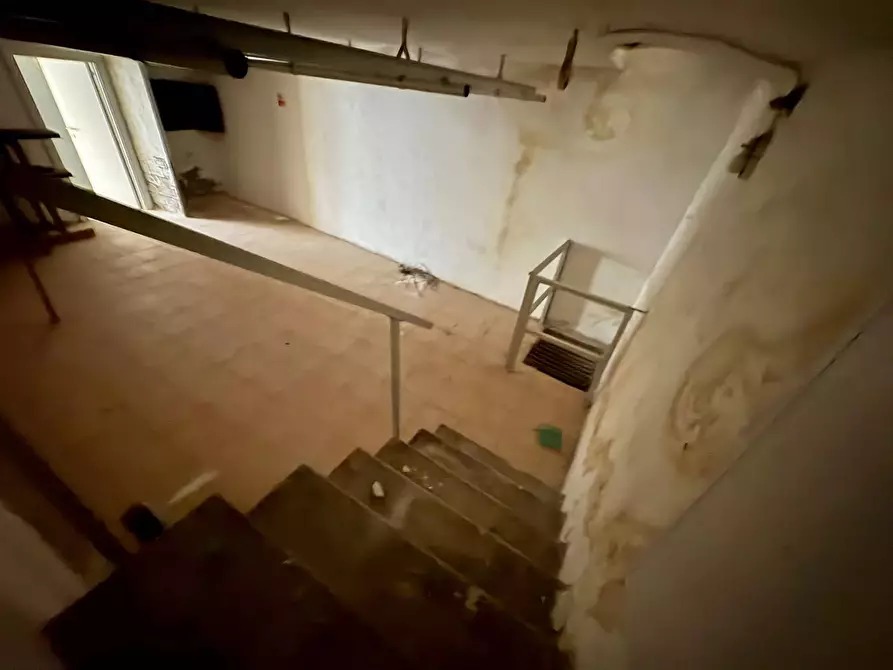 Immagine 17 di Magazzino in vendita  in VIA RAMELLI 3 a Fabriano