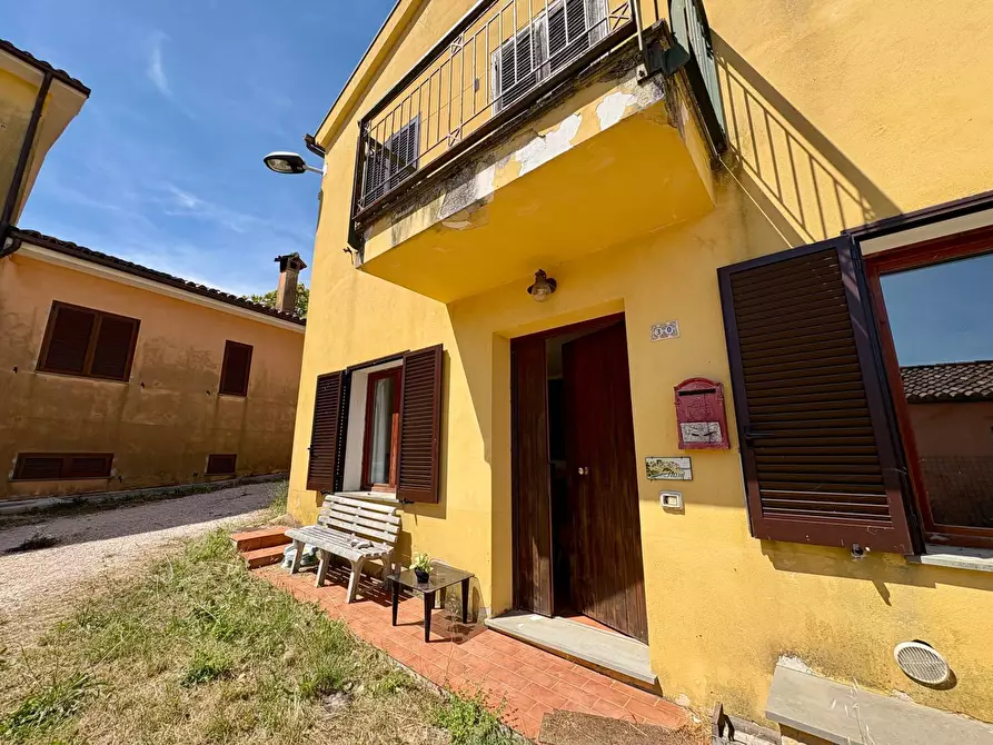 Immagine 1 di Rustico / casale in vendita  in FRAZIONE CUPO 30 a Fabriano